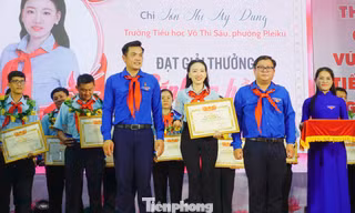 Tuyên dương 19 'Cánh én hồng' tiêu biểu