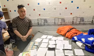 Triệt phá đường dây tín dụng đen tại Đà Nẵng, thu giữ nhiều giấy vay tiền, sổ đỏ