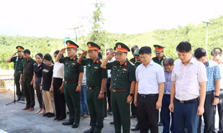 Tri ân các anh hùng liệt sĩ hy sinh tại khu vực Rào Trăng