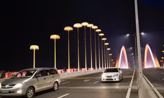 Cây cầu lọng vàng nổi tiếng ở Huế đã được đặt tên