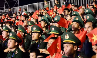 Sống lại hào khí Cách mạng Tháng Tám tại Quảng trường Ngọ Môn lịch sử
