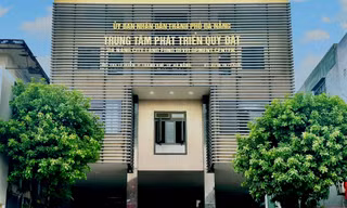 Trung tâm phát triển quỹ đất Đà Nẵng xin lỗi doanh nghiệp vì sai sót trong xử lý hồ sơ