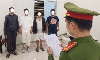 Vay 100.000 tệ để đánh bạc, du khách Trung Quốc bị đồng hương 'giam lỏng' ở Đà Nẵng