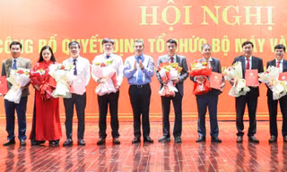 Đà Nẵng sáp nhập và thành lập hai 'siêu' Ban Quản lý dự án, bổ nhiệm cán bộ lãnh đạo