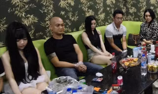 Quản lý quán karaoke bị bắt vì cho nhóm dân chơi 'phê' ma túy trong phòng VIP
