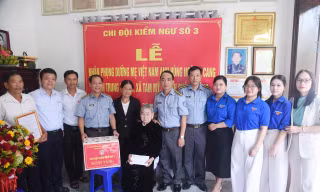Đà Nẵng: Đơn vị kiểm ngư phụng dưỡng Mẹ Việt Nam Anh hùng 102 tuổi 