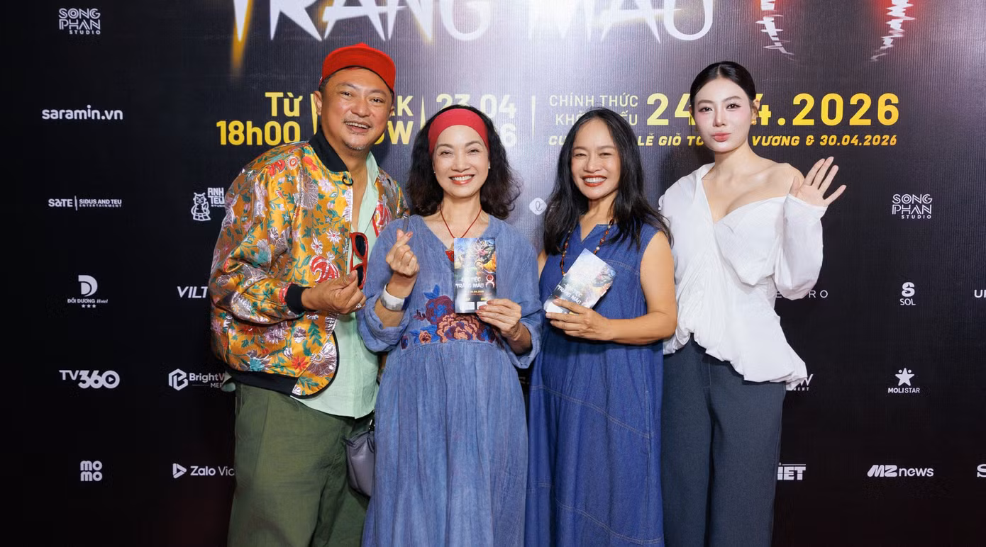tu-trai-sang-dao-dien-phan-gia-nhat-linh-nsnd-le-khanh-nghe-si-tu-oanh-thanh-huong.jpg
