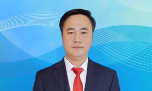 Chân dung tân Phó Bí thư Tỉnh ủy Khánh Hòa Nguyễn Việt Hùng