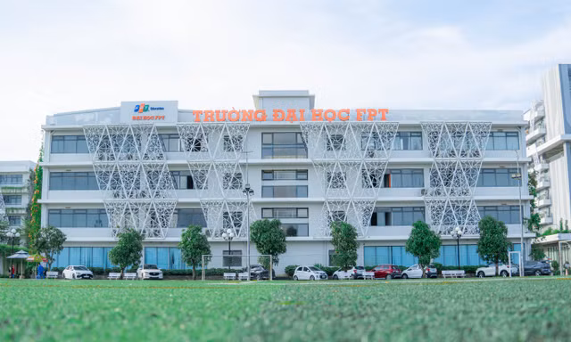 Trường Đại học FPT vào Top 300 Đại học Phát triển bền vững hàng đầu thế giới, dẫn đầu Việt Nam về giáo dục chất lượng