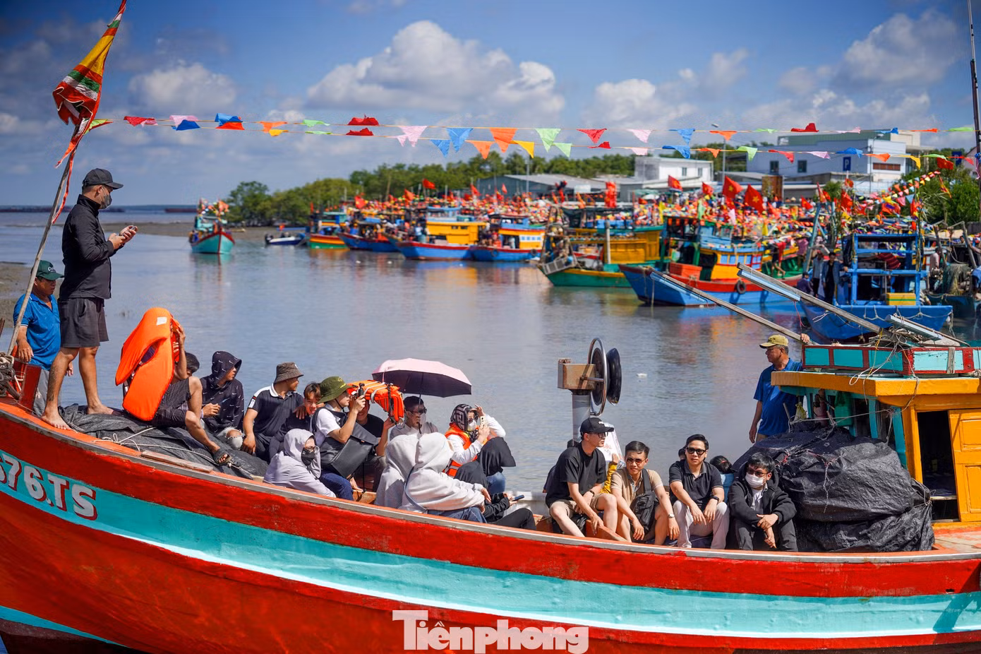 tp-ld-1-141.jpg