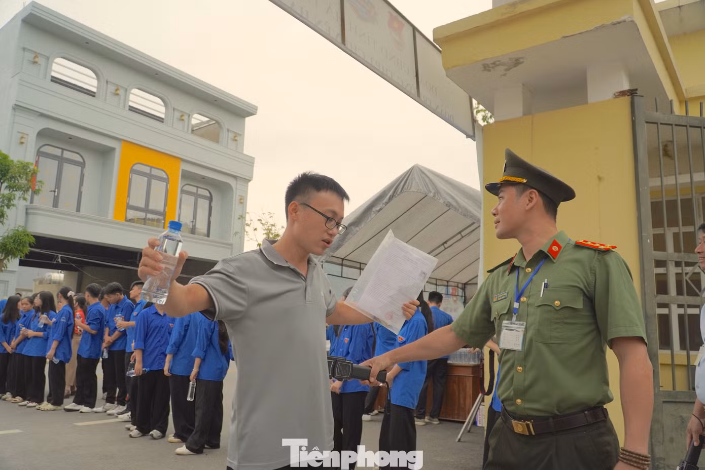 tp-thiet-bi-sljss.jpg