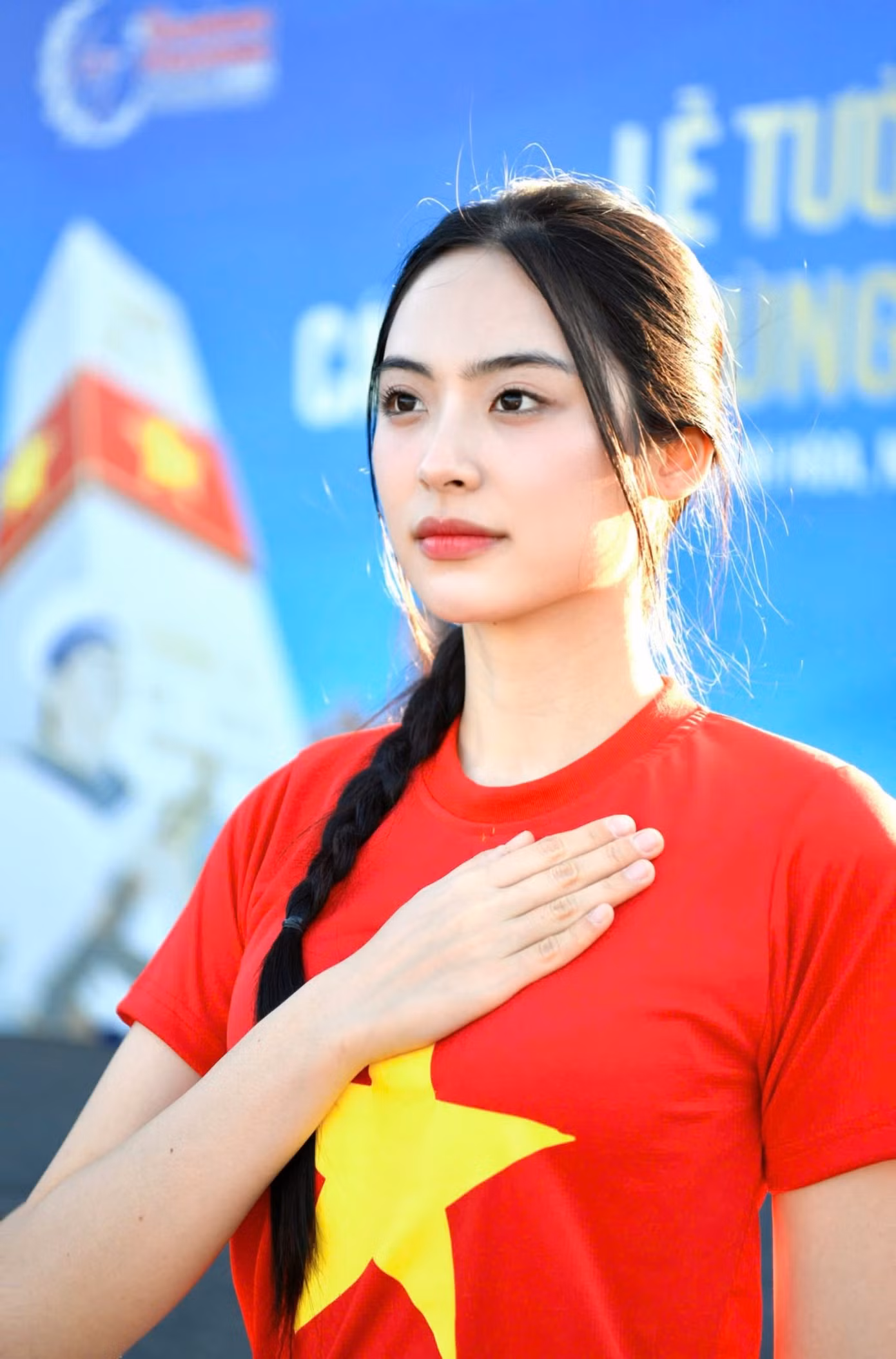 van-nhi.jpg