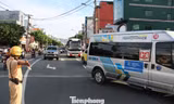 Tạm ngưng lưu thông ôtô qua cầu Bình Triệu 1, xe ùn ứ ở cửa ngõ TPHCM