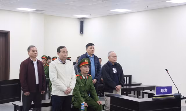 Nhận 'lót tay' 11,1 tỷ đồng, 2 cựu lãnh đạo Ban Quản lý dự án ở Đắk Lắk lĩnh tổng 16 năm tù