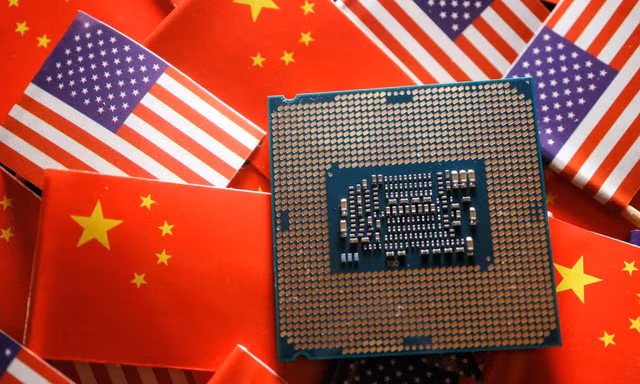 Tổng thống Mỹ chặn thương vụ chip 3 triệu USD liên quan Trung Quốc