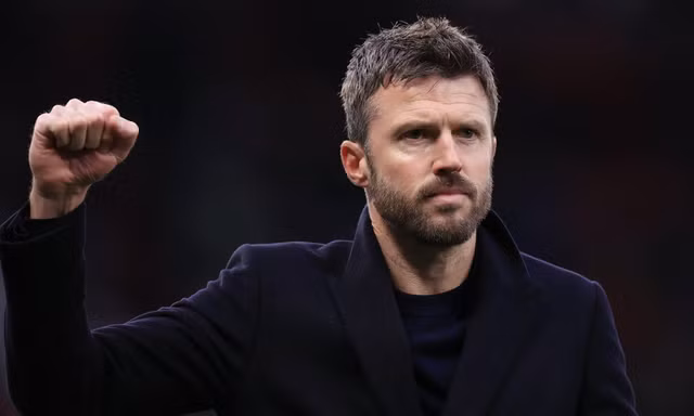 Tương lai của Michael Carrick ở Man Utd sắp ngã ngũ