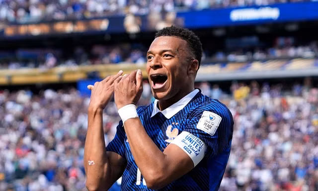 Mbappe sắp xô đổ kỷ lục ghi bàn World Cup