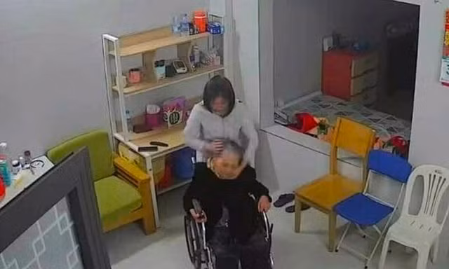 Nữ giúp việc hành hạ cụ bà 82 tuổi bị tai biến lĩnh 24 tháng tù