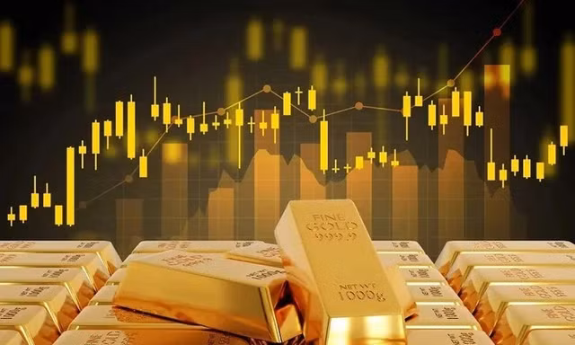Giá vàng thế giới giảm nhẹ, dầu thô nhích tăng 