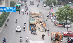 Tháo dỡ, thu hẹp hàng loạt hàng rào thi công tại Hà Nội