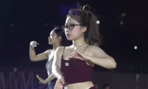 Xuyên đêm thi công, đã sẵn sàng đón 20.000 người tới concert Thanh xuân