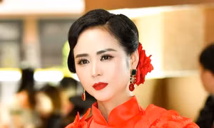 Thanh Hương Bùi làm rõ lý do dừng thiết kế 75 bộ trang phục cho Miss Cosmo 2025