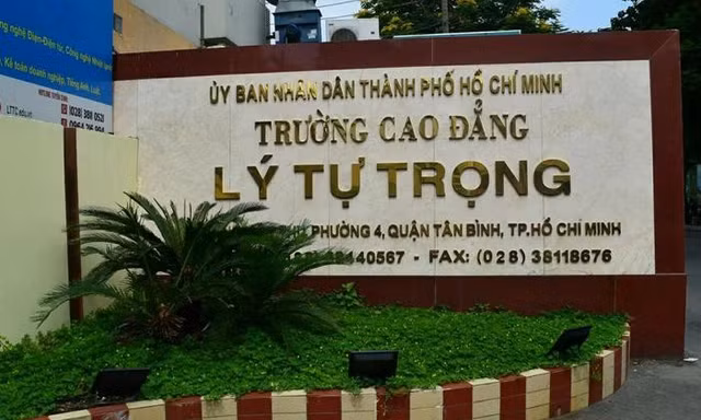 TPHCM buộc một trường hoàn trả học phí cho hơn 2.000 người học
