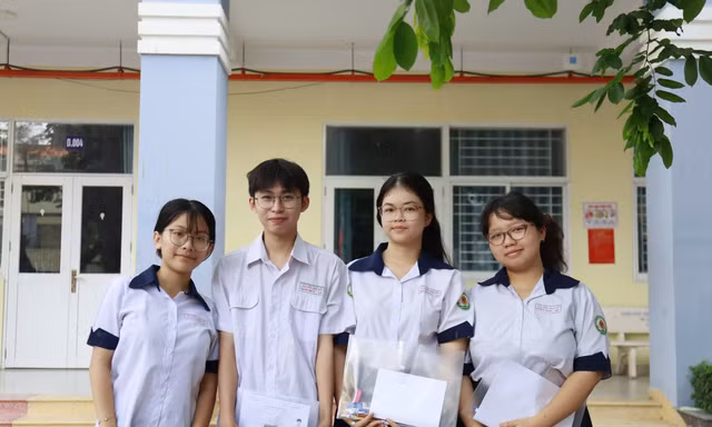 3 đề thi Văn tại TPHCM bị lỗi 