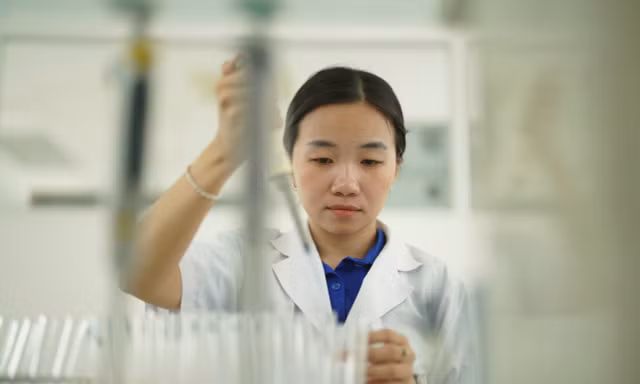 Dùng AI phân tích số liệu mủ cao su, nữ cán bộ Đoàn nhận Giải thưởng Tuổi trẻ sáng tạo toàn quốc