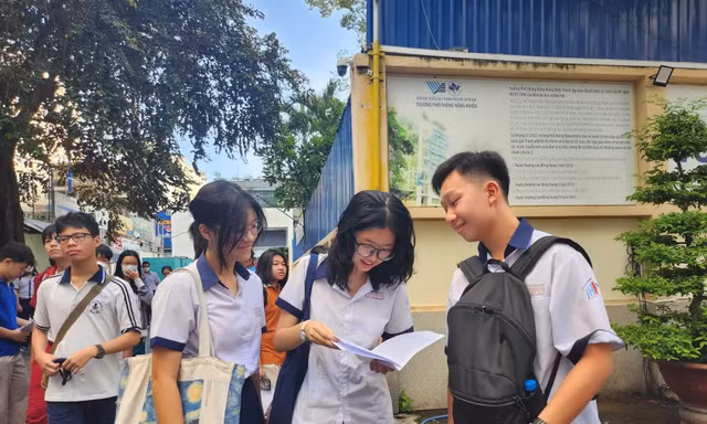 1 'chọi' 8 vào lớp 10 trường chuyên hot ở TPHCM 