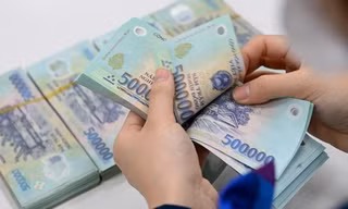 Cán bộ, công chức không sử dụng ngày nghỉ phép sẽ được nhận thêm 'một khoản tiền'