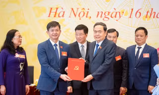 Ông Lê Quang Tùng giữ chức Bí thư Đảng ủy Văn phòng Quốc hội 