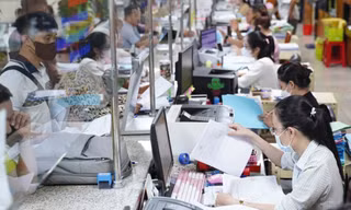 Thủ tướng yêu cầu rà soát, sắp xếp tinh gọn đầu mối tổ chức các bộ, ngành