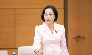 Phó Chủ tịch Quốc hội: Lương cán bộ xã rất thấp