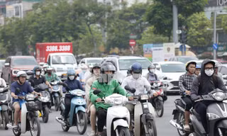Phó Chủ tịch Hà Nội: Sẽ có chế độ 'ưu đãi nhất' để chuyển đổi xe xăng