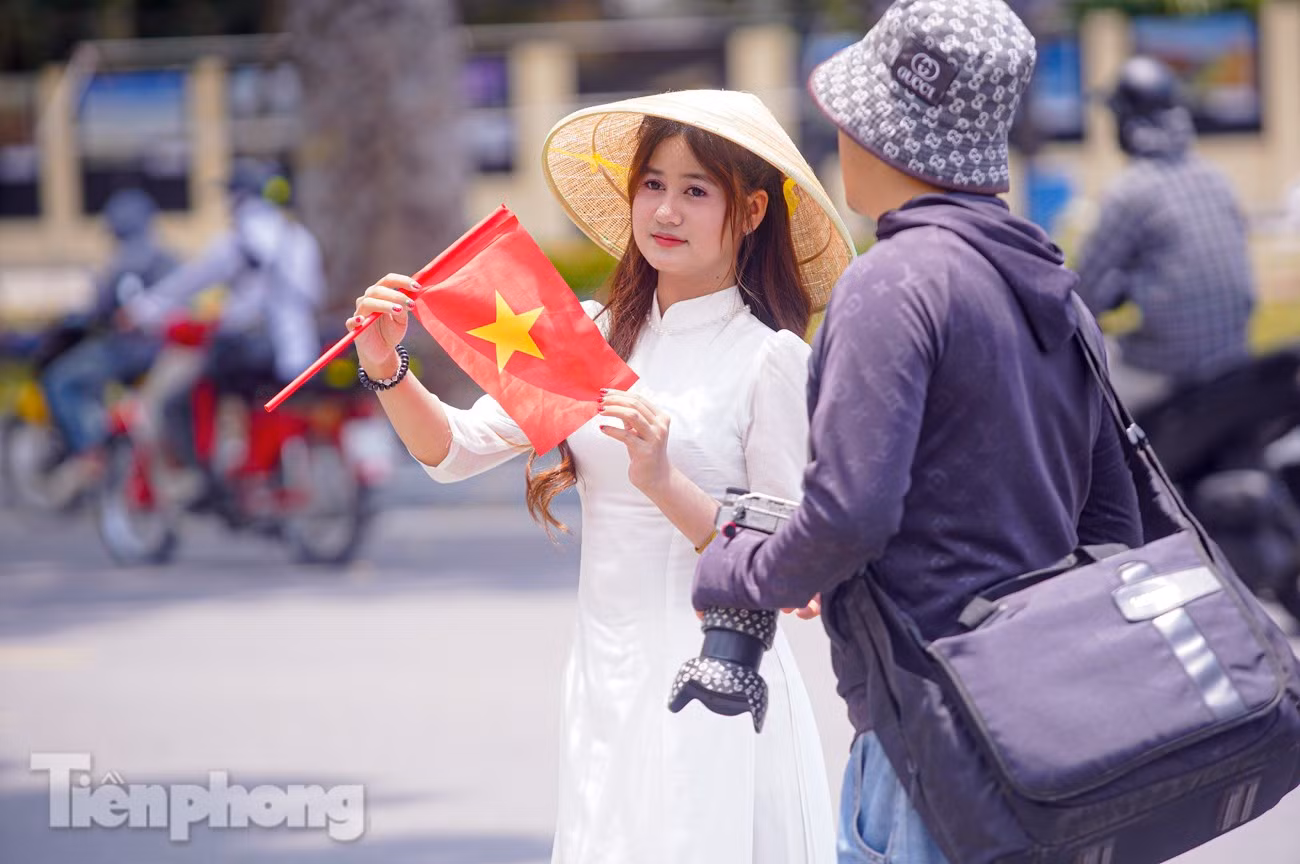 ba-dinh-anh-10b.jpg