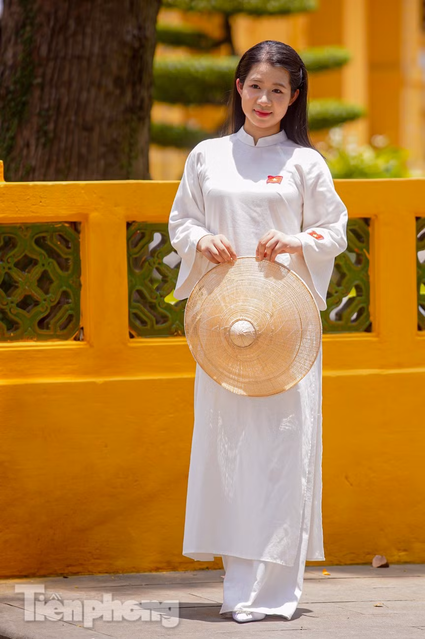 ba-dinh-anh-14.jpg