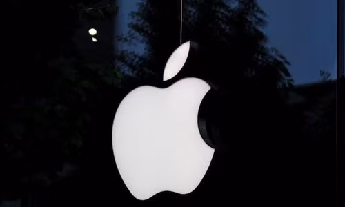 Apple cải tiến Siri bằng AI