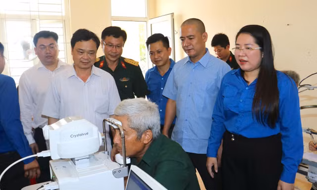 Gieo 'hạt lành' yêu thương 
