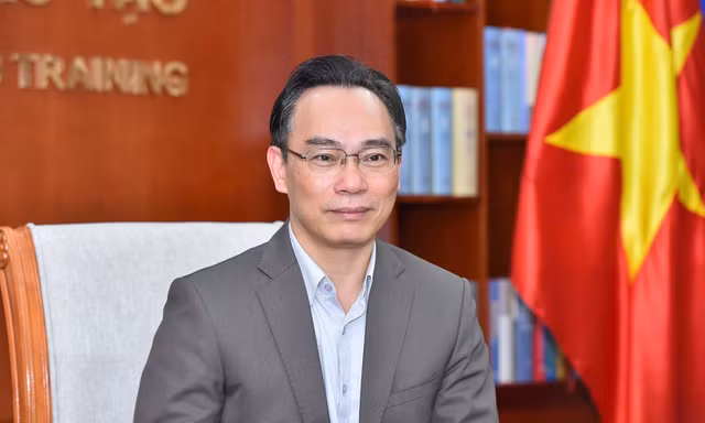 Nghiên cứu khoa học tại cơ sở giáo dục đại học 