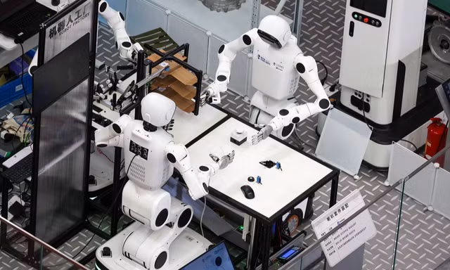 Robot hình người được trưng bày tại Hội nghị Trí tuệ nhân tạo Thế giới năm 2026 ở Thượng Hải, Trung Quốc Ảnh: CGTN 