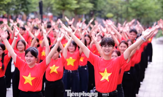 Thanh niên Việt Nam đang ở thời kỳ khởi sắc, sẵn sàng đối diện với những thử thách mới để phát triển lành mạnh, toàn diện, hài hòa về đức - trí - thể - mỹ