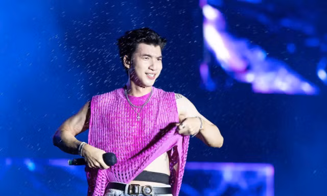 Waterbomb hút lượng khán giả khổng lồ