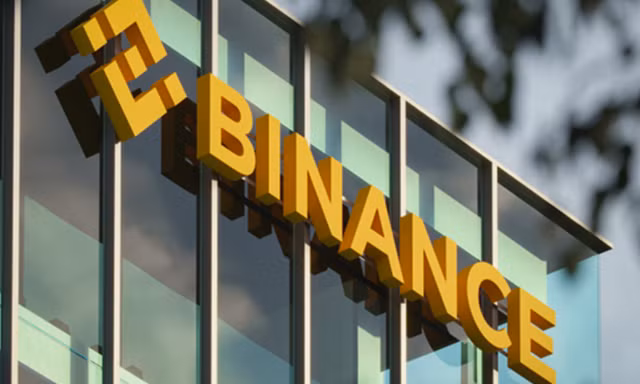 Nhiều khoản tiền được cho là chuyển qua Binance tới Iran để tránh lệnh trừng phạt của MỹẢnh: Coinmarketcap