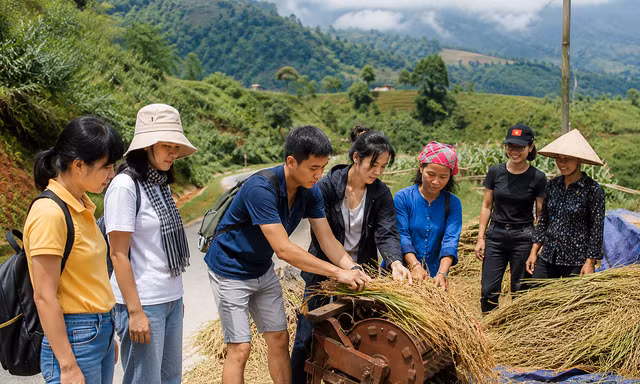  Trước đây phần lớn du khách ưu tiên các tour nghỉ dưỡng hoặc tham quan theo lịch trình cố định, thì hiện nay nhiều người sẵn sàng dành thời gian cho những hoạt động đòi hỏi sự tham gia trực tiếp