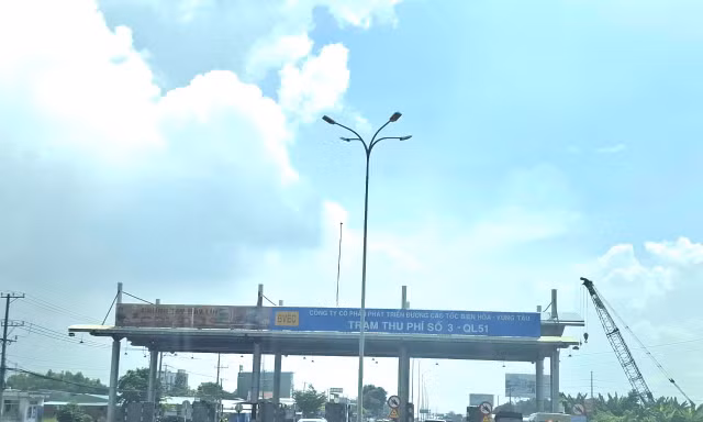 Đồng Nai hối thúc tháo dỡ các trạm đã ngưng thu phí trên quốc lộ