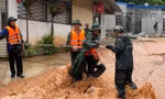 Thủ tướng: Tập trung tìm kiếm người mất tích do lũ quét, sạt lở đất ở Điện Biên