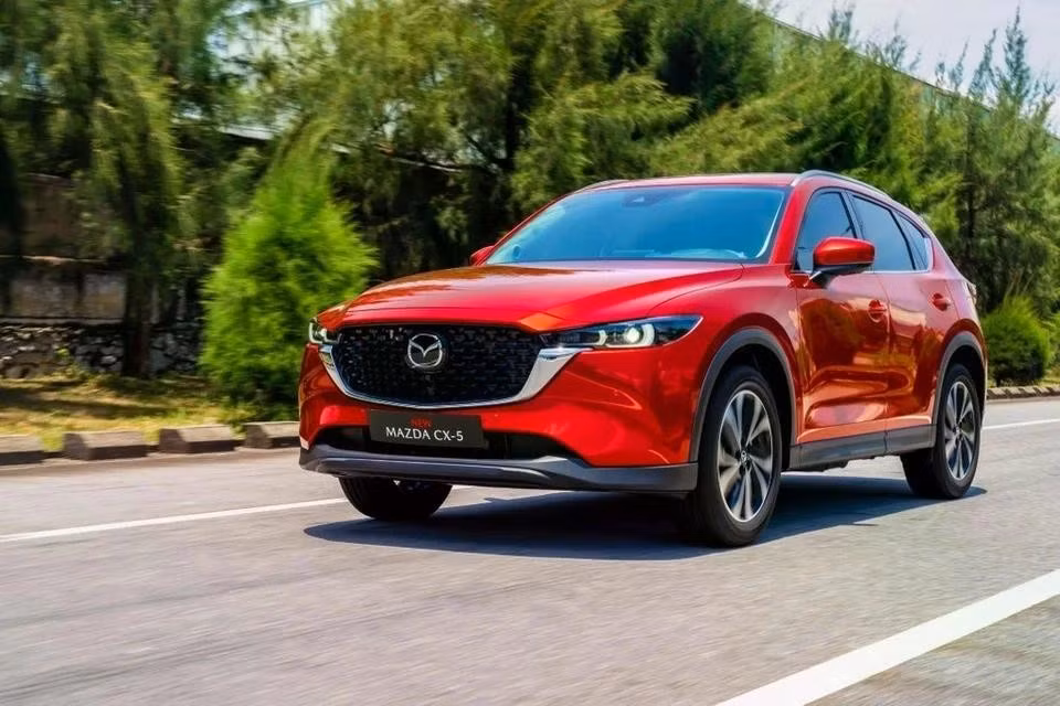 SUV cỡ trung đang có nhiều đại diện có sức cạnh tranh ấn tượng. Ảnh: Thaco, Ford, TC Group, Đan Thanh.