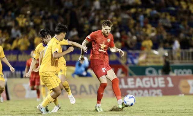 HIGHLIGHTS Hà Tĩnh 1-0 Sông Lam Nghệ An: Ngoại binh tỏa sáng