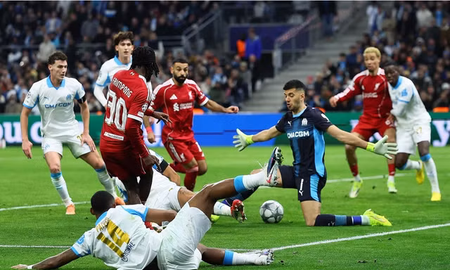 Dominik Szoboszlai toả sáng, Liverpool đè bẹp Marseille tại Champions League